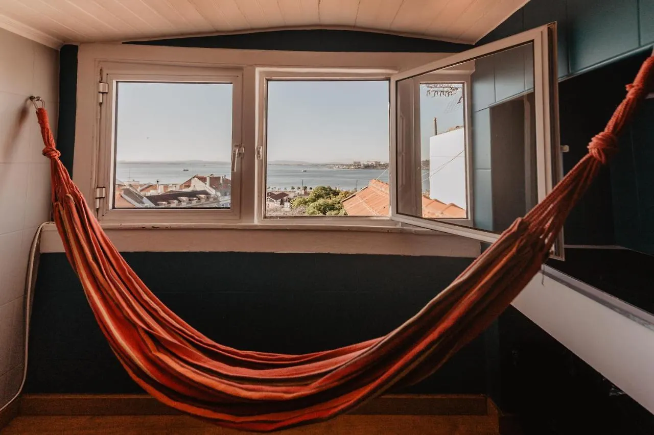 Cozy Apartment River View Lisbon